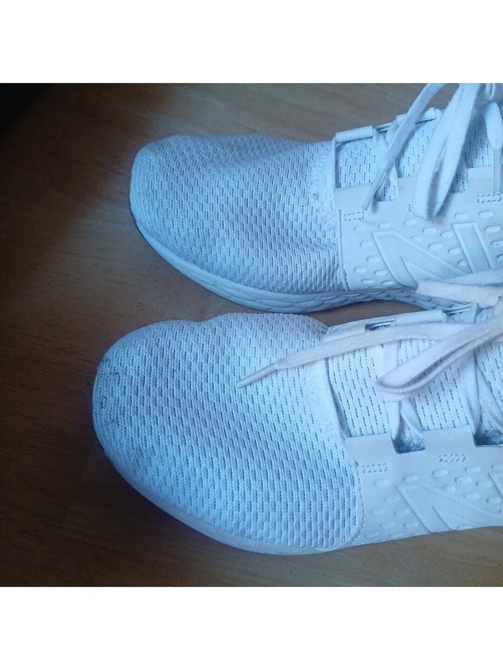 New Balance Fresh Foam Cruz v2 Women Size 8.5 B White Knit Sneaker Shoe WCRZRMWS